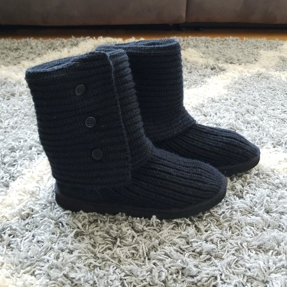 ugg classic cardy boots black